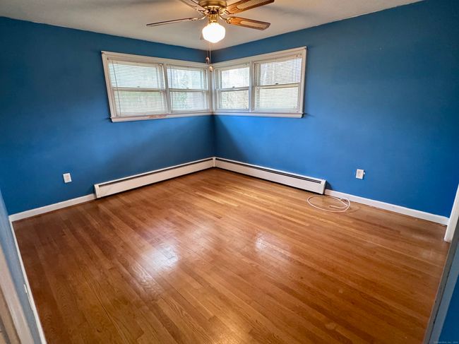 30 Chestnut Dr, House other with 3 bedrooms, 2 bathrooms and null parking in Windsor CT | Image 11