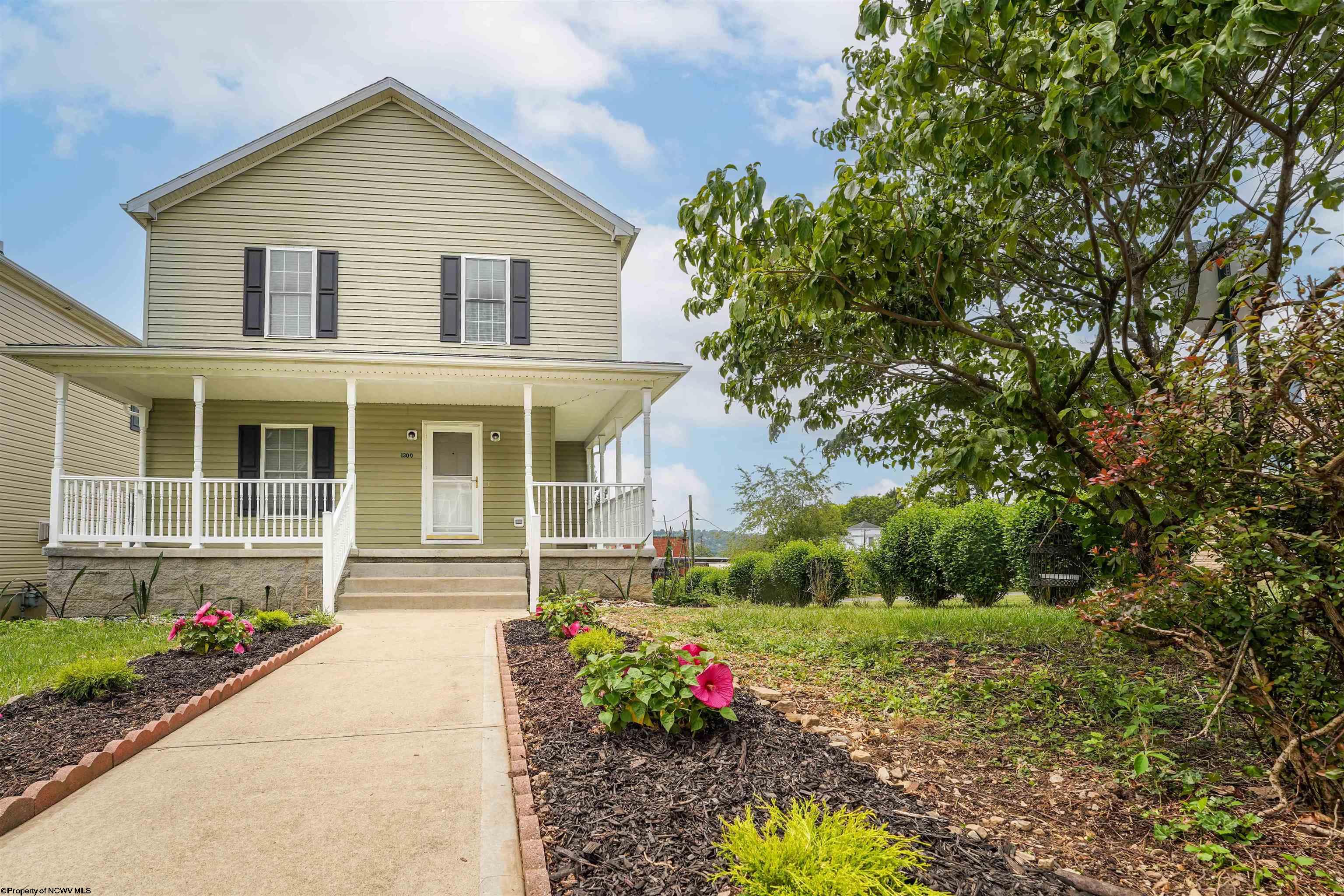 Carlisle Ave, Morgantown, WV 26505