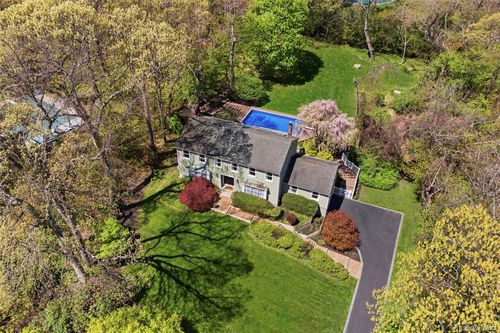 5 Allyson Pl, East Setauket, NY, 11733-2000 | Card Image