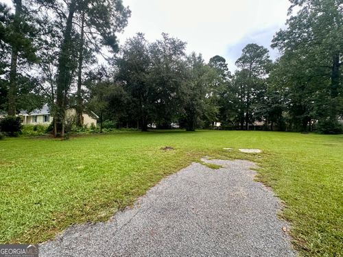 205 Dogwood Dr, Sylvania, GA, 30467-2107 | Card Image