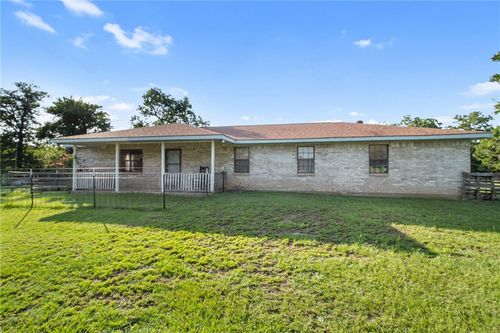 9777 Deer Trail Run, Hearne, TX, 77859-2293 | Card Image