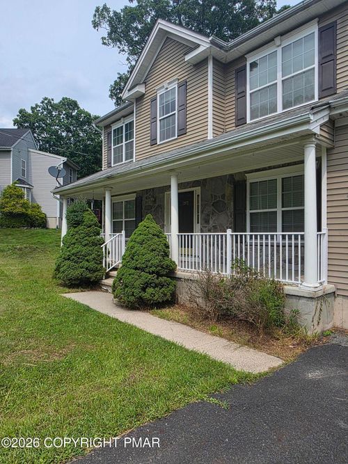 1027 Dorset Drive, Bushkill, PA, 18324 | Card Image