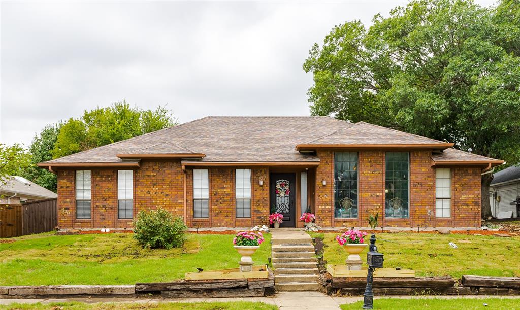 Cedar Creek Dr, Garland, TX 75043