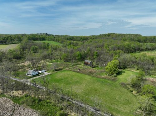 67 Brown Rd, Sussex, NJ, 07461-3201 | Card Image