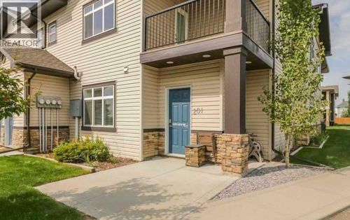 308-639 Oak St, Red Deer County, AB, T4S0E5 | Card Image