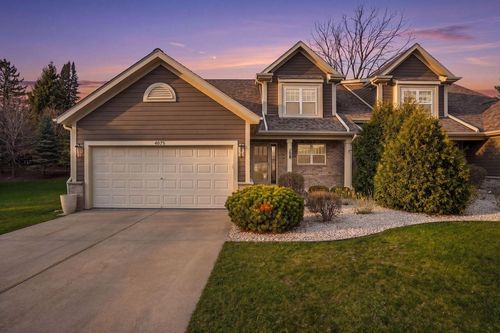 6-4075 Wyndham Pointe Circle, Brookfield, WI, 53005 | Card Image