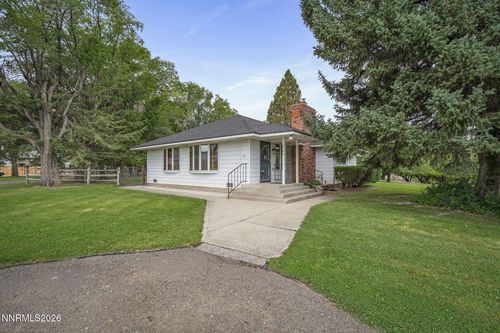 1760 S Verdi Rd, Verdi, NV, 89439-8130 | Card Image