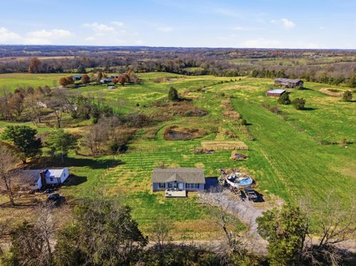 1136 Patrick Rd, Stanford, KY, 40484-7887 | Card Image