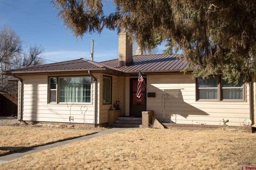 711 1st St, Alamosa, CO, 81101-2506 | Card Image