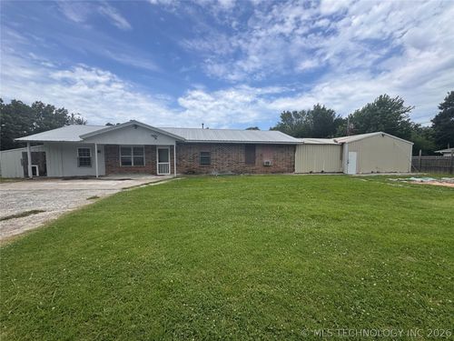 80852 4723 Rd, Stilwell, OK, 74960-6483 | Card Image