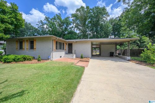 4009 Dolly Ridge Rd, Vestavia, AL, 35243-5646 | Card Image
