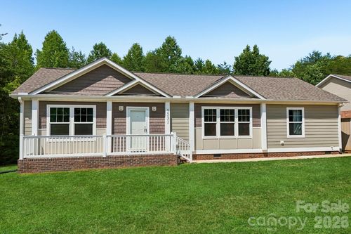 5531 Dalmatian St, Iron Station, NC, 28080-6752 | Card Image