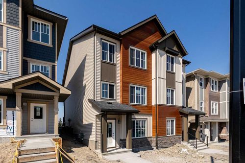 5 Tillotson Loop, Okotoks, AB, T1S4S8 | Card Image
