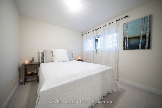 63 Santos Dr, House other with 3 bedrooms, 3 bathrooms and 2 parking in Caledonia ON | Image 23