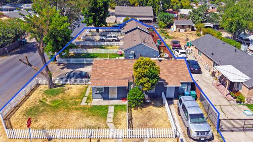 2517 E Harding Way, Stockton, CA, 95205 | Card Image