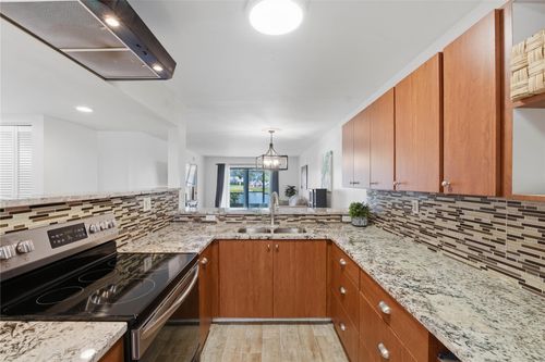 103-9549 W Mcnab Rd, Tamarac, FL, 33321-3050 | Card Image