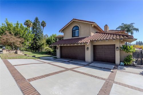 4860 Via Piedra, Yorba Linda, CA, 92886-7317 | Card Image
