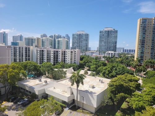apt-1015-17021 N Bay Rd, Sunny Isles Beach, FL, 33160-3627 | Card Image