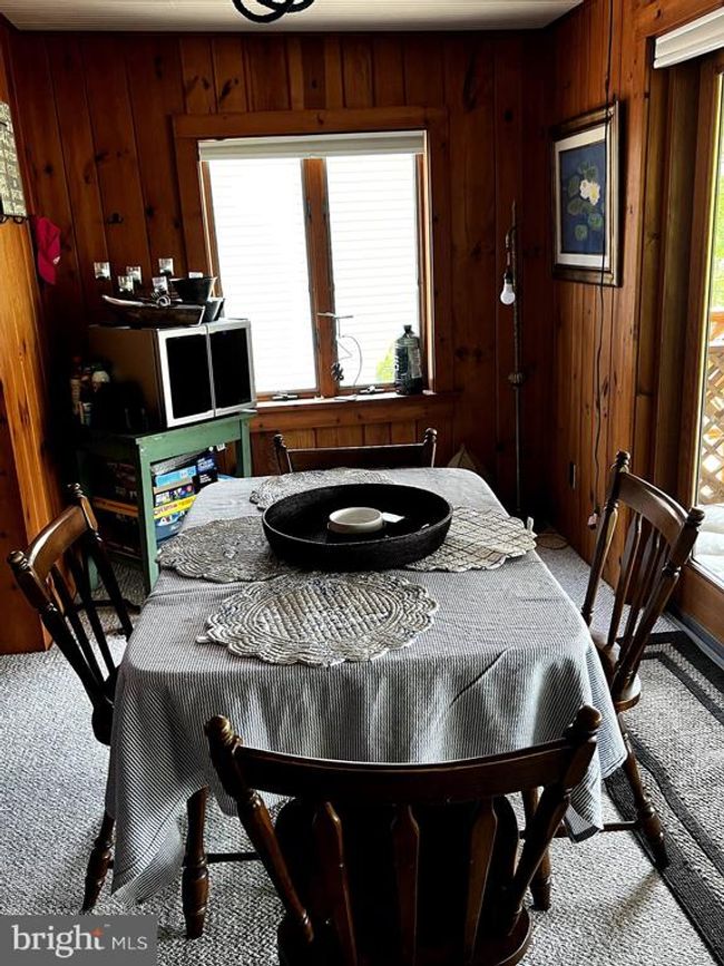 1467 Lakeview Dr, House other with 4 bedrooms, 1 bathrooms and null parking in WHITE HAVEN PA | Image 5