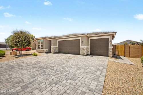 1230 E Gabrilla Dr, Casa Grande, AZ, 85122-7058 | Card Image