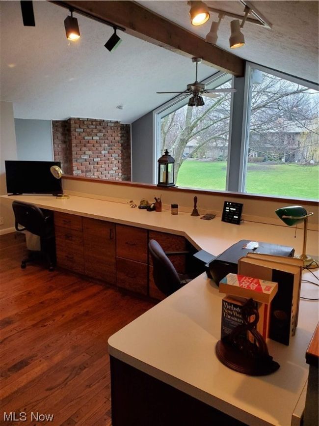 4615 Pond Run, Sold in Aurora Zoocasa