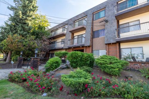 106-7428 19th Ave, Burnaby, BC, V3N1E1 | Card Image