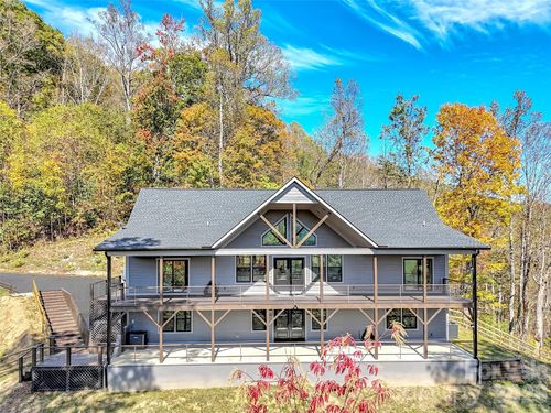 282 Tamarack Trl, Waynesville, NC, 28785-0197 | Card Image