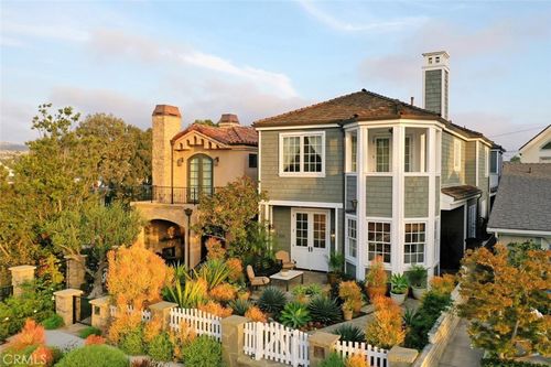 320 Heliotrope Ave, Corona del Mar, CA, 92625 | Card Image