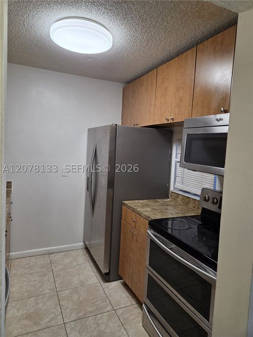 103-8550 N Sherman Cir, Miramar, FL, 33025-2153 | Card Image