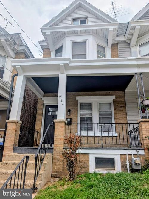 211 Chain St, NORRISTOWN, PA, 19401-4503 | Card Image