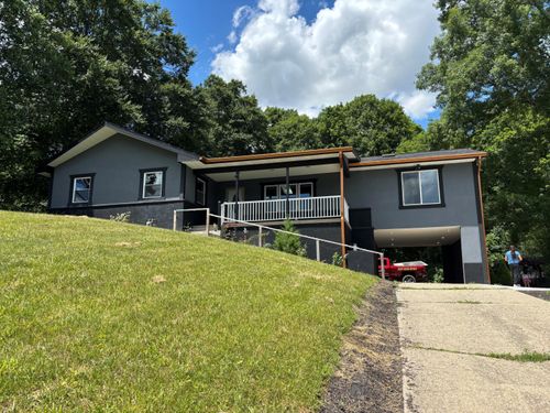 422 Shrine Rd, Springfield, OH, 45504-3926 | Card Image