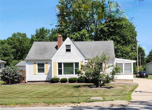 26898 Schady Rd, Olmsted Twp, OH, 44138-1708 | Card Image