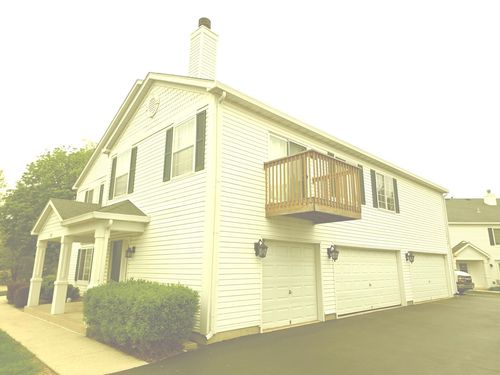 c-769 Hobart Dr, South Elgin, IL, 60177-3086 | Card Image