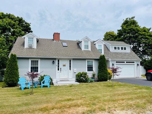 8 Alma Rd, Falmouth, MA, 02540-3602 | Card Image