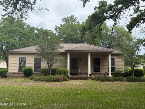 4294 Popps Ferry Rd, D'Iberville, MS, 39540-2391 | Card Image
