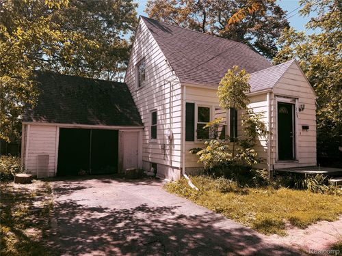 2109 Swayze St, Flint, MI, 48503-3318 | Card Image