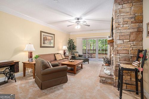 c202-94 Gleneagle Ct, Clayton, GA, 30525-5573 | Card Image