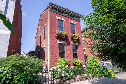 826 Monroe St, Newport, KY, 41071-2063 | Card Image