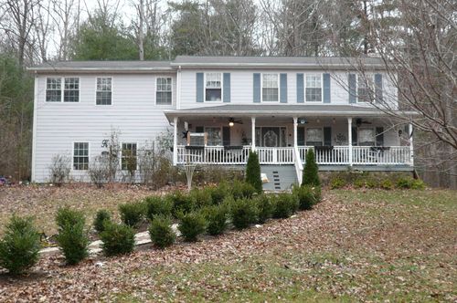 102 Hickory Ln, New Castle, VA, 24127-8771 | Card Image