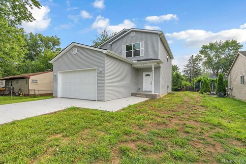 6371 Loraine St, Romulus, MI, 48174-2418 | Card Image