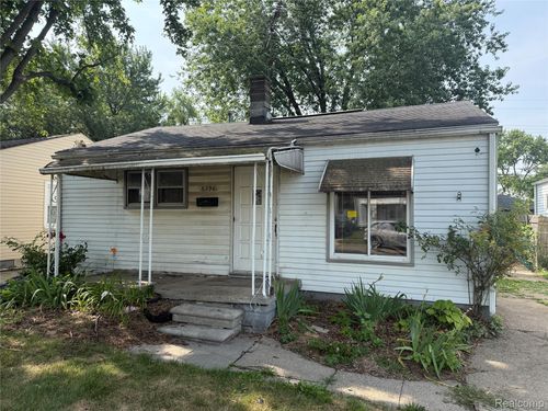 11290 Hudson Ave, Warren, MI, 48089-2515 | Card Image
