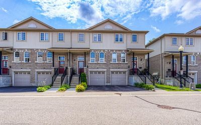 22 - 105 Pinnacle Dr, Townhouse with 2 bedrooms, 1 bathrooms and 2 parking in Kitchener ON | Image 1