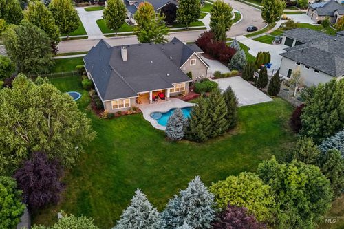 1102 N Lionbridge Ave, Eagle, ID, 83616-1612 | Card Image