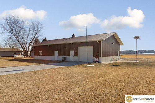330 E 15th St, Decatur, NE, 68020-2272 | Card Image