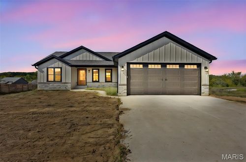 10233 Riehl Farm Dr, Potosi, MO, 63664-8635 | Card Image