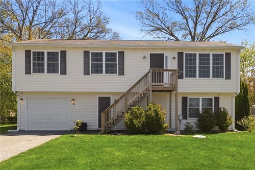 48 Harris Ave, Warwick, RI, 02889-5514 | Card Image