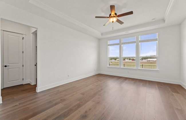 457 Tumbling Creek Run, House other with 3 bedrooms, 4 bathrooms and 3 parking in Kyle TX | Image 12