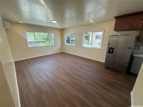 7-720 Kunawai Ln, Honolulu, HI, 96817-2231 | Card Image