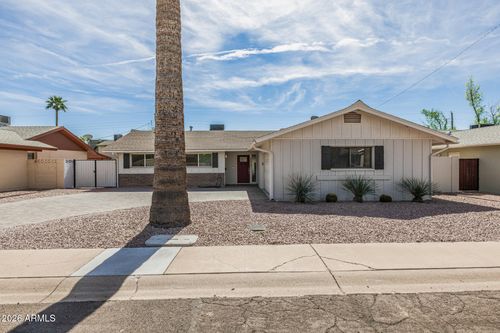 8519 E Rose Ln, Scottsdale, AZ, 85250-5837 | Card Image
