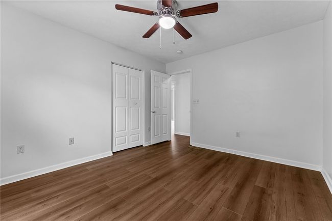 206 Mountain Dr, Townhouse with 3 bedrooms, 3 bathrooms and 2 parking in Carnegie PA | Image 26